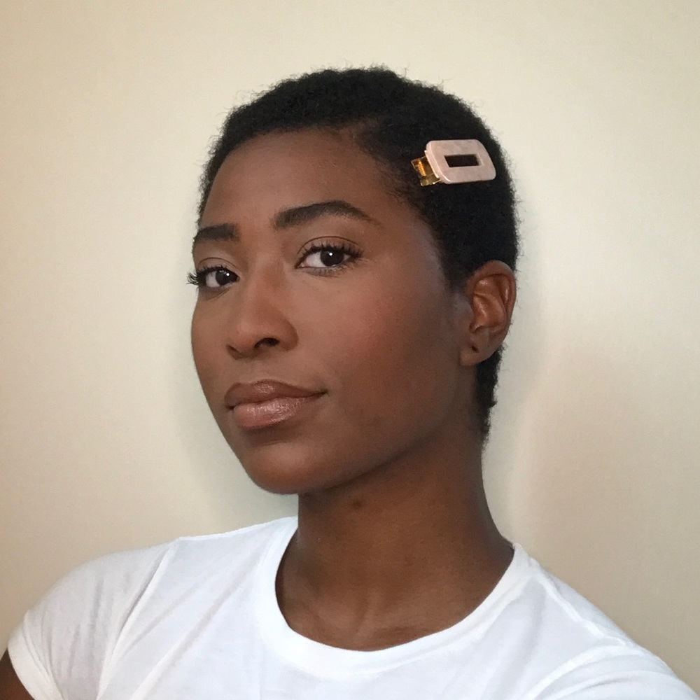 Meet your Posher, Dania